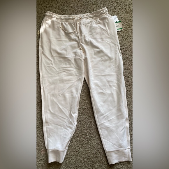 Anne Klein Pants - Annie Klein Cream Joggers NWT Size L